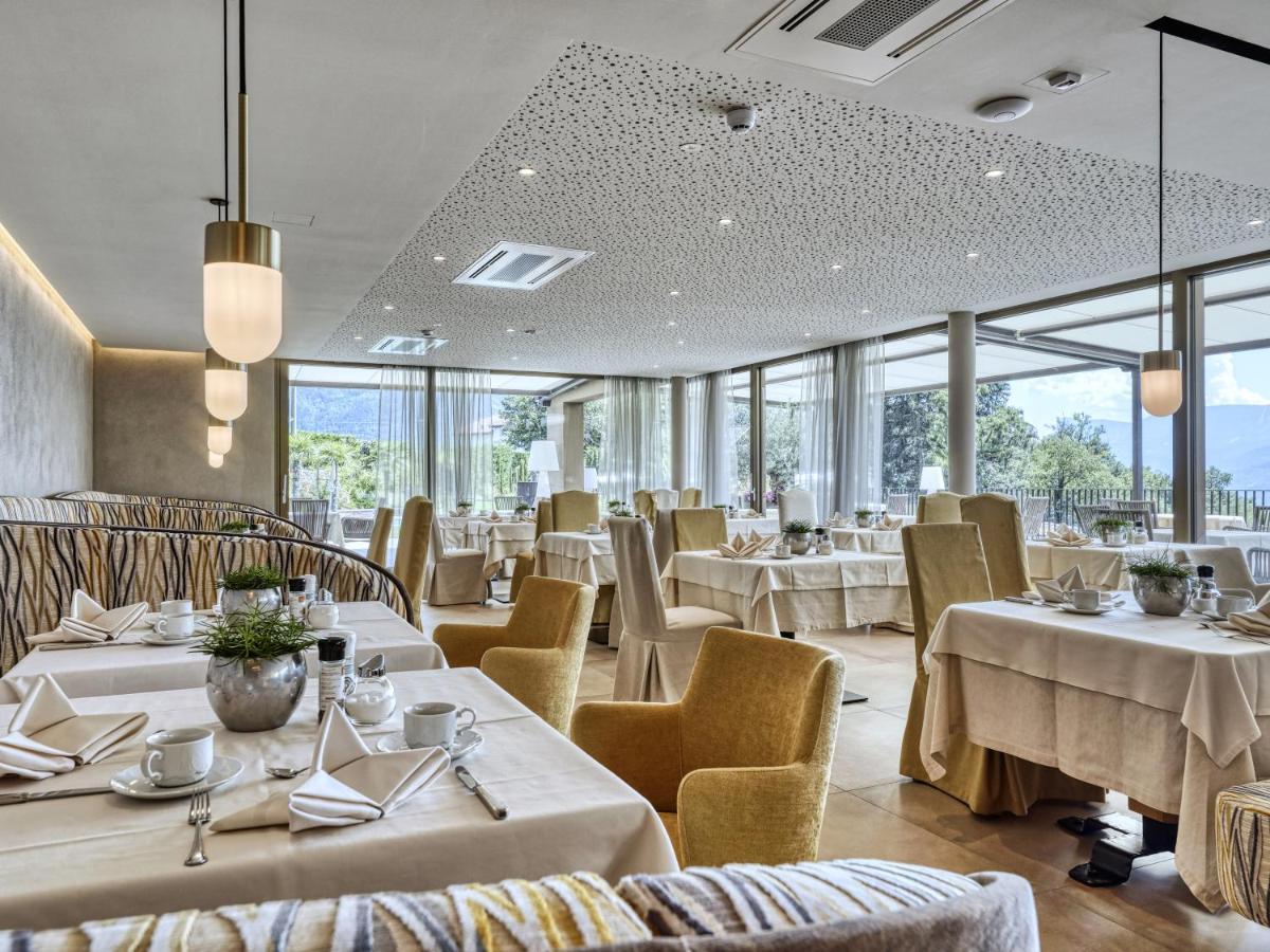 טירולו Hotel Traubenheim מראה חיצוני תמונה