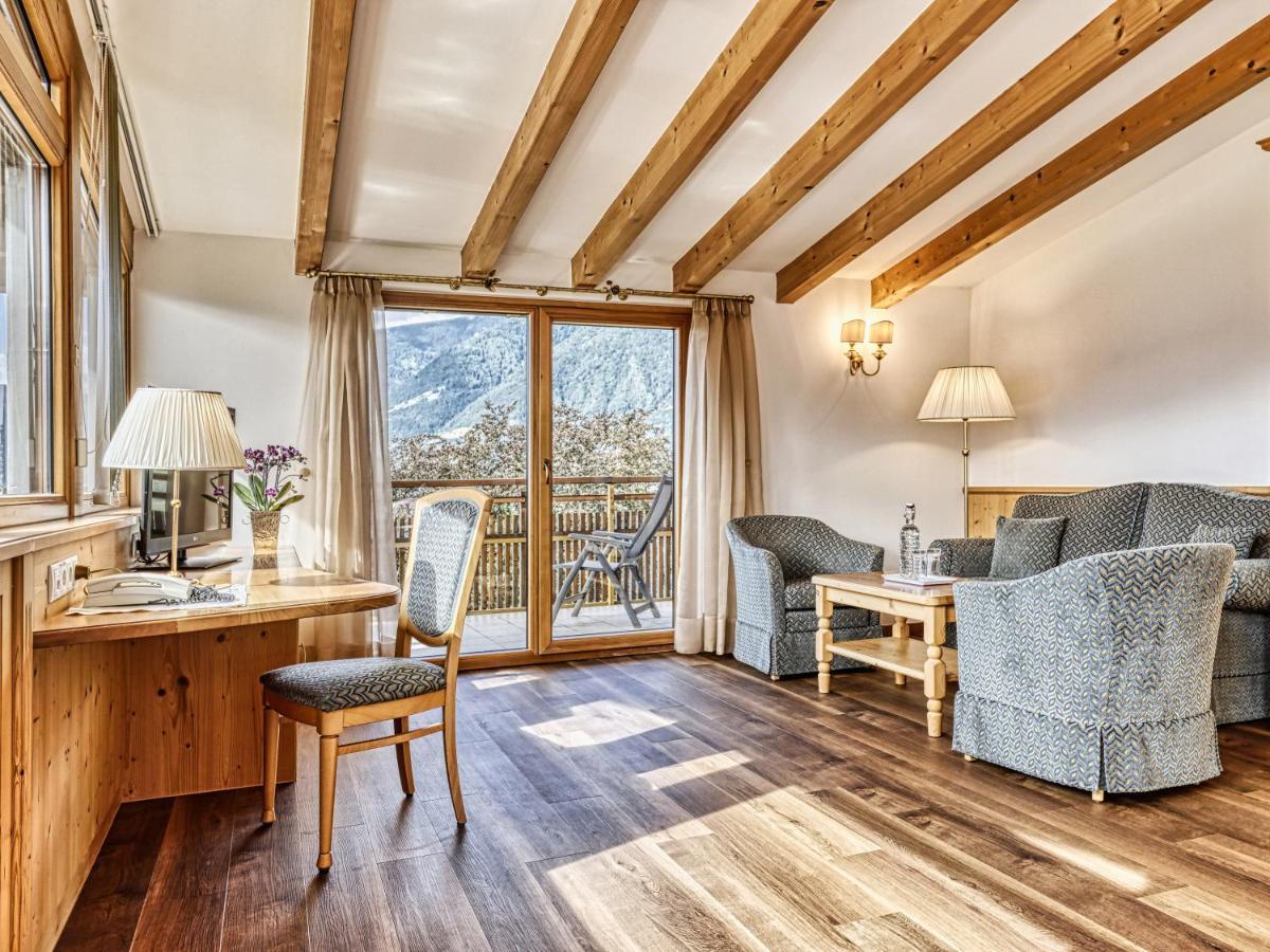 טירולו Hotel Traubenheim מראה חיצוני תמונה